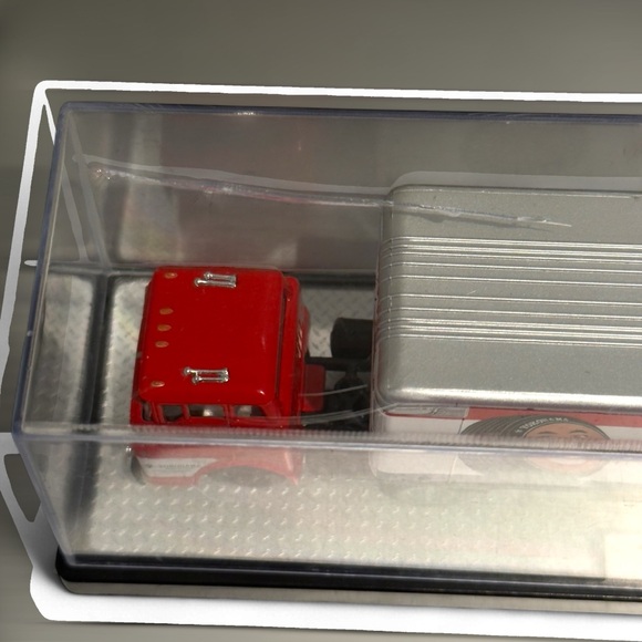 Yokohama ’57 Mack‎ Model N Diecast Truck S33 GT Special 1:33 Scale Collectible - Picture 10 of 10